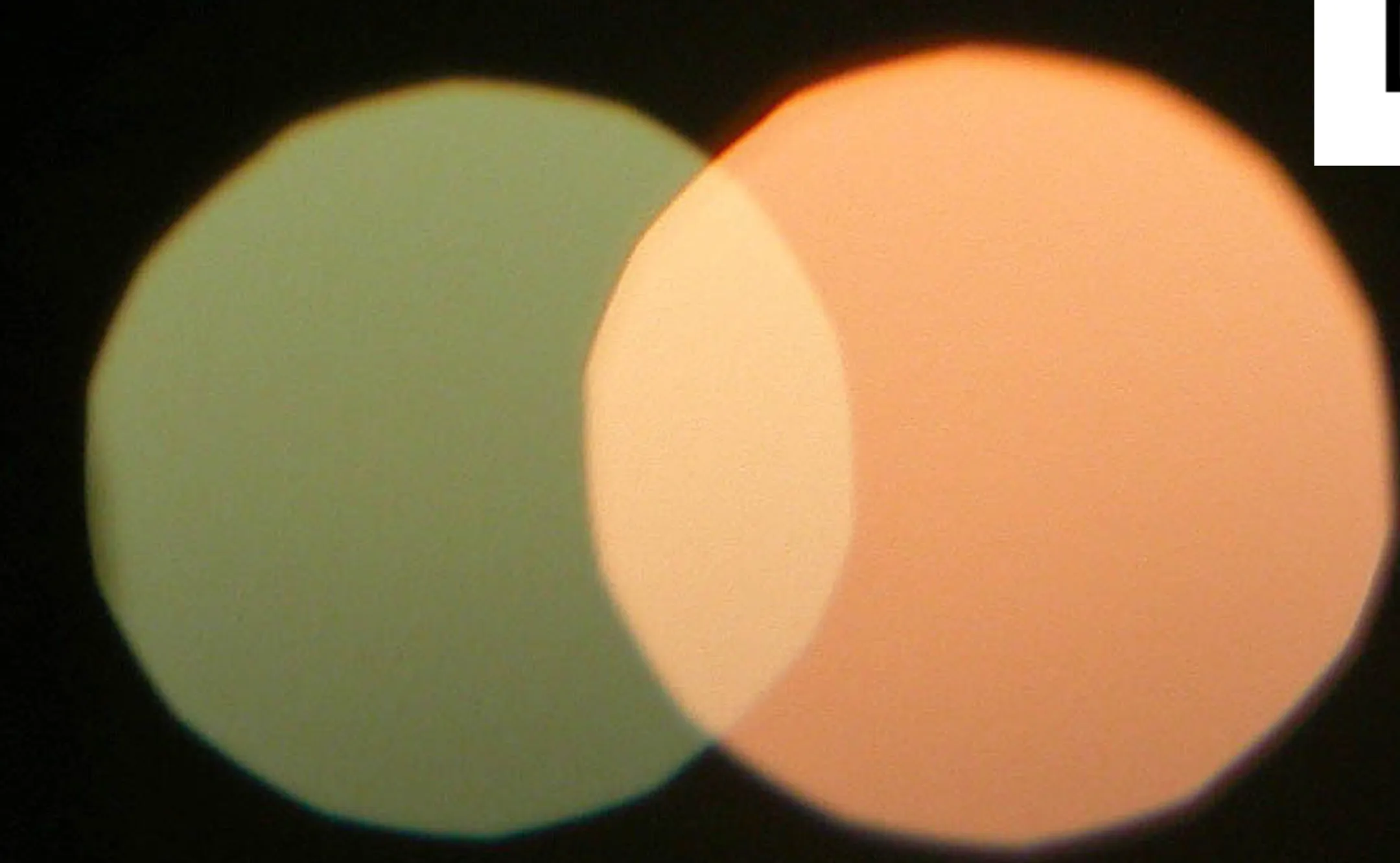 Attachments/Notes/2025 Quantum Electronics/2 Propagation in Dispersive Media/01_Introduction_and_theoretical_foundation 11.webp|700